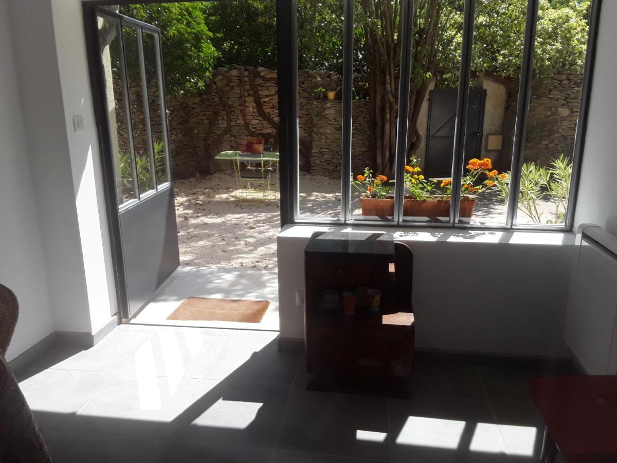 Chambres D'Hotes Lovely Planette นีมส์ ภายนอก รูปภาพ